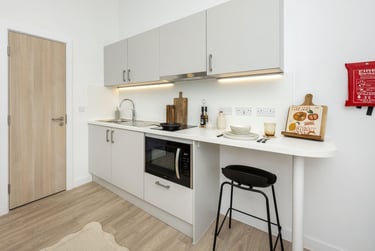 1 bed studio, Oxford Place, Rusholme, Manchester, M145EE - Image 4